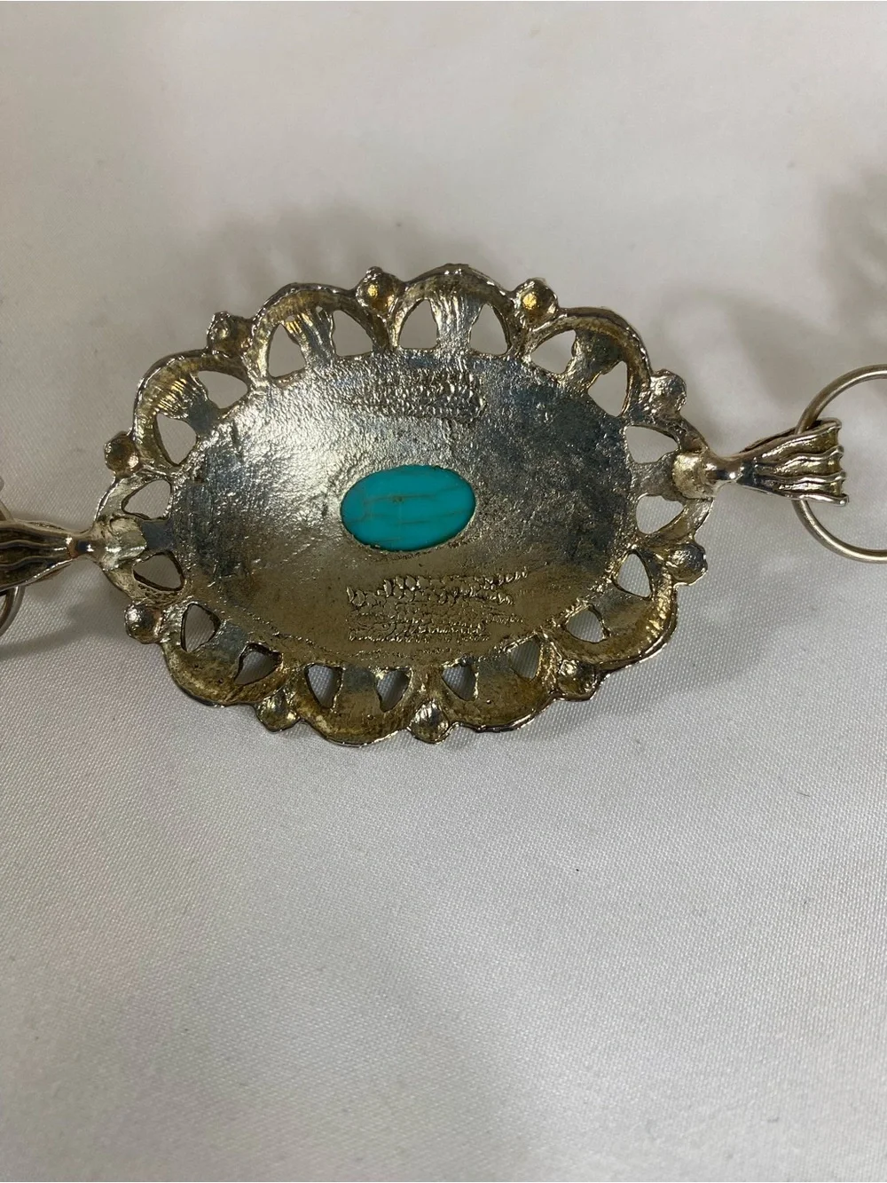 Concho Boho Western Oval Medallion Women's Belt - Silver Tone